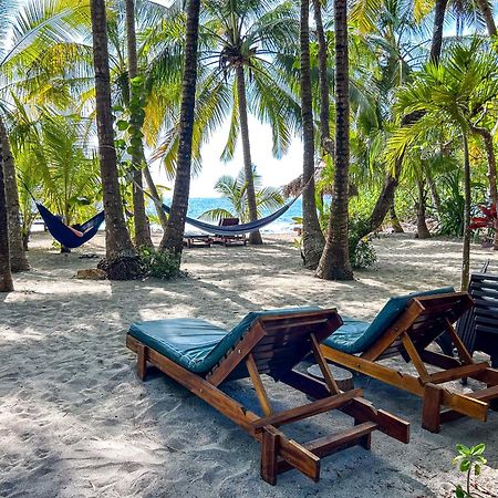 Fenix Hotel - On The Beach Самара Экстерьер фото
