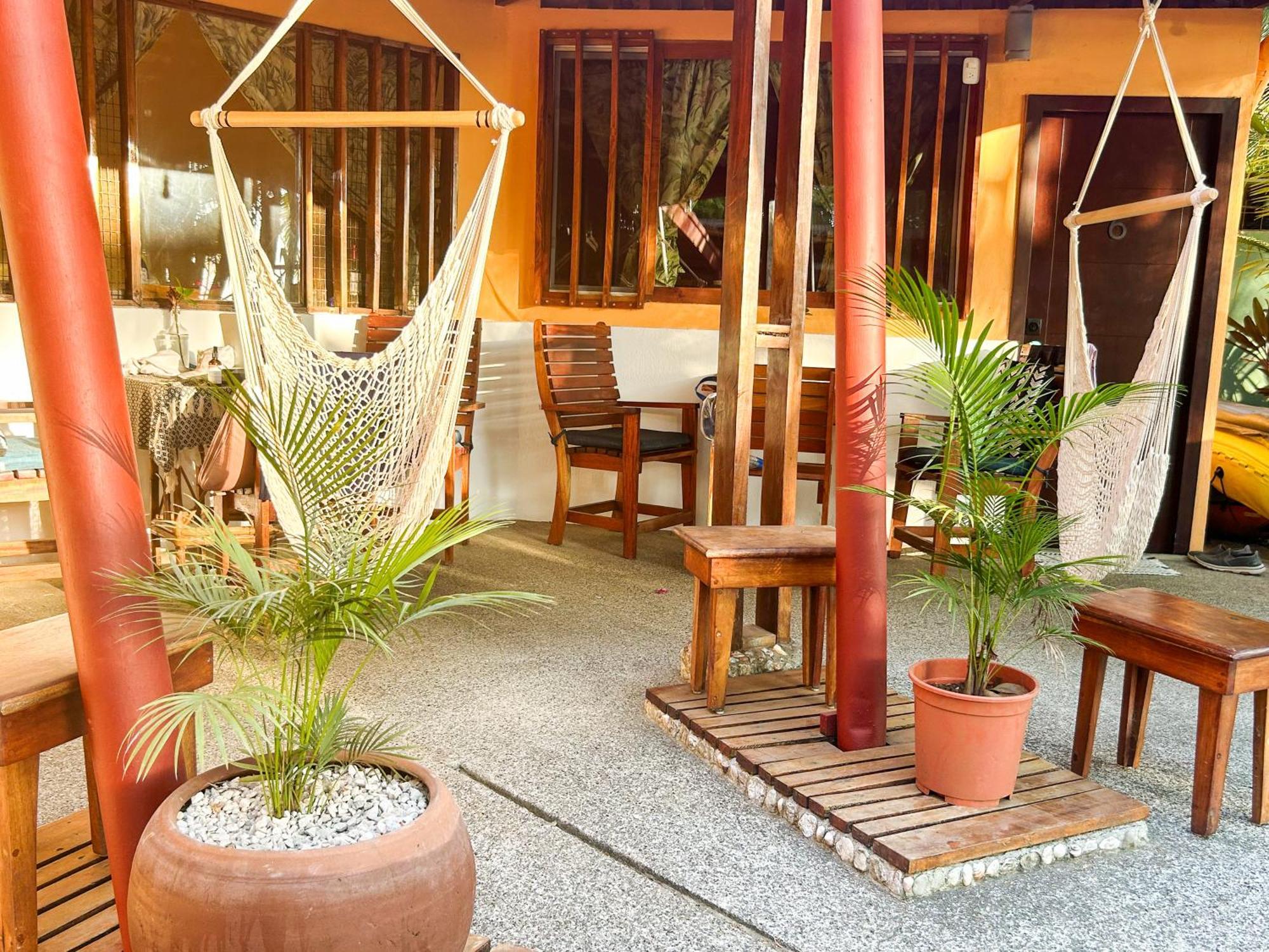 Fenix Hotel - On The Beach Самара Экстерьер фото